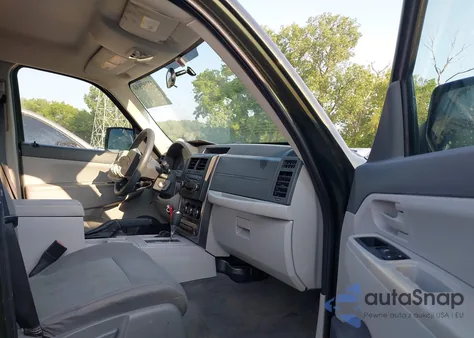 2008 Jeep Liberty Sport from USA, damaged, VIN 1J8GN28K58W183043